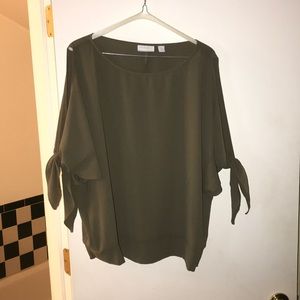 Olive green shirt with tie sleeves!